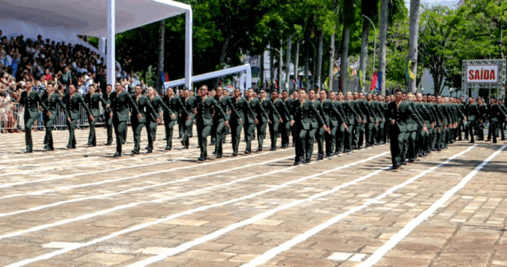 ERROS REPETIDOS: O vilão silencioso que trava 90% dos candidatos da ESA — e como quebrar esse ciclo definitivamente