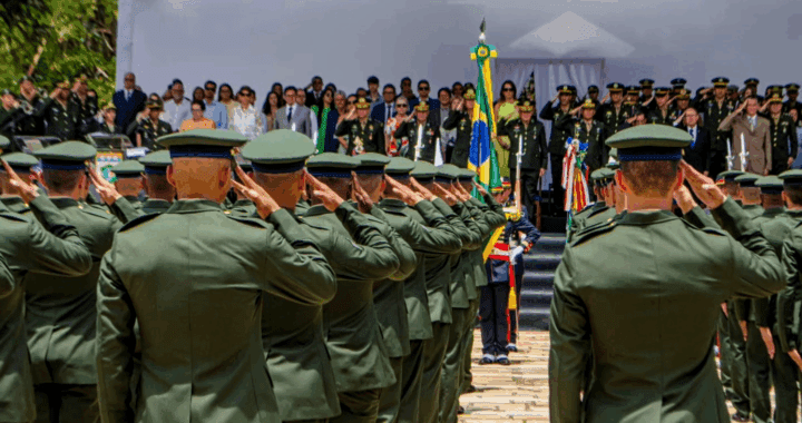 Como Estudar Para a ESA de Forma Eficiente: Por Que Ciclos de 30 Minutos Fazem Você Aprender Muito Mais Rápido